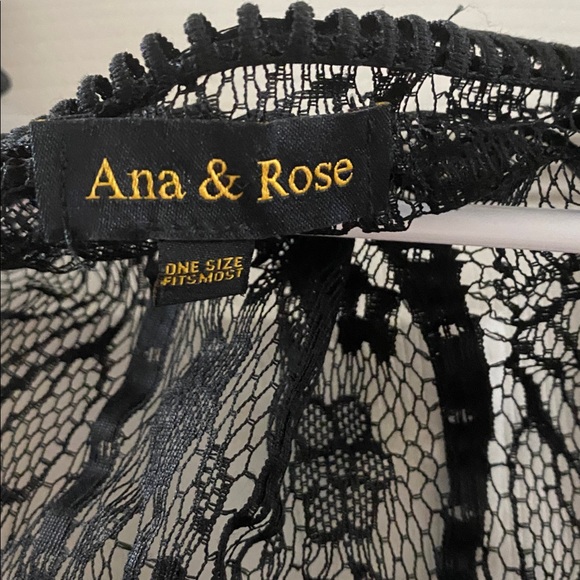 2 fringed vests - Picture 3 of 7